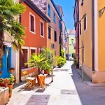 Rose Mit Balkon By Interhome Apartamento Novigrad Istria